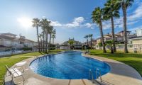 Bruktbolig - Del av firemannsbolig - Orihuela Costa - Zeniamar