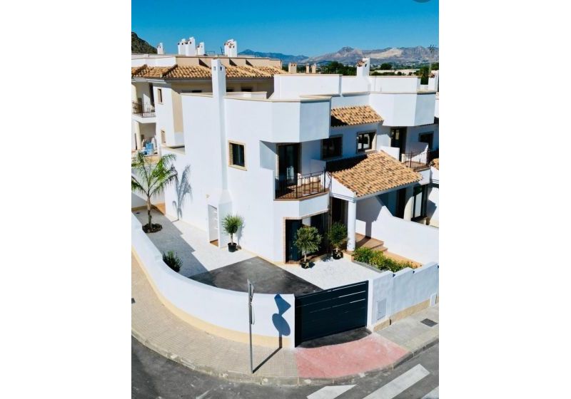 Bungalow - New Build - Cox - San Fernando