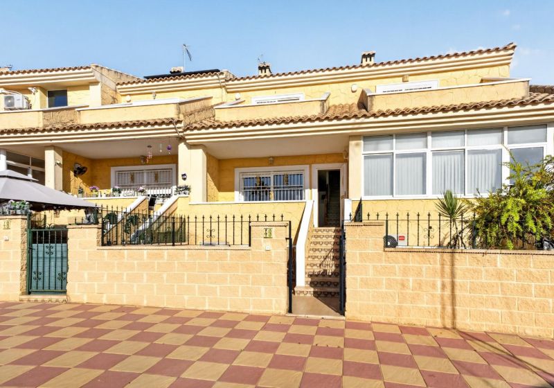 Townhouse - Resale - Torrevieja - Punta Prima